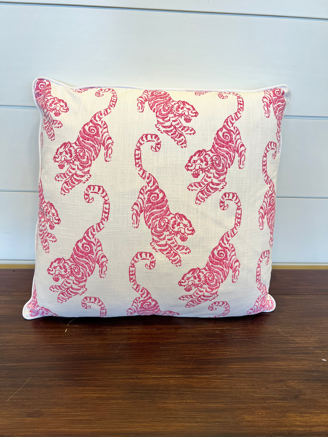 Tiger Pink Pillow Livi