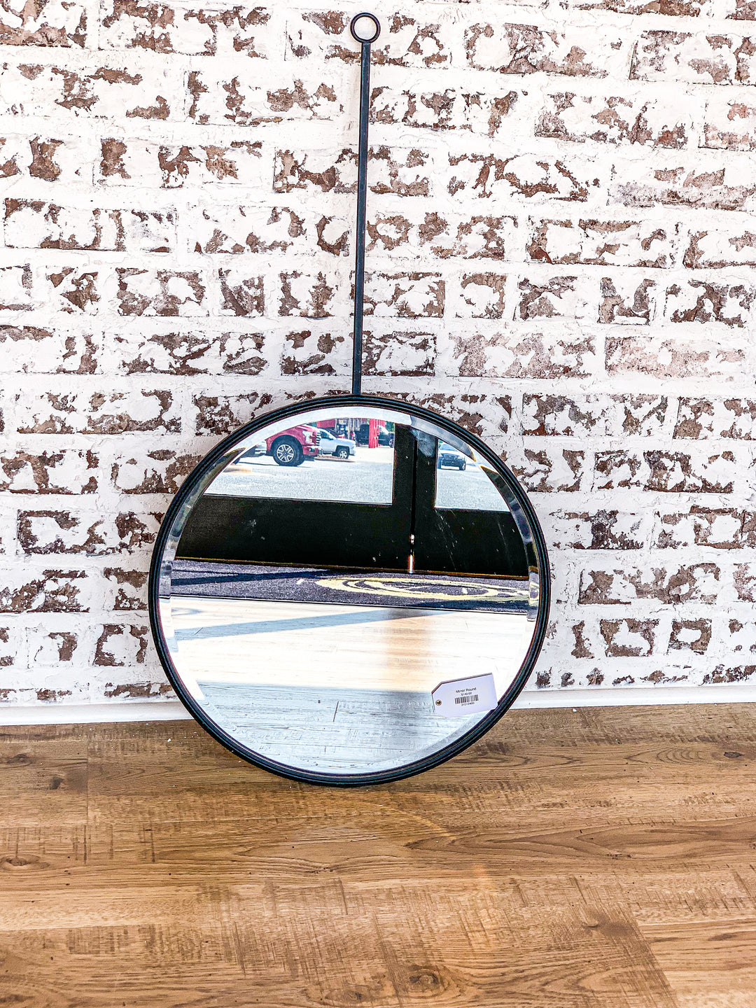 Mirror Round