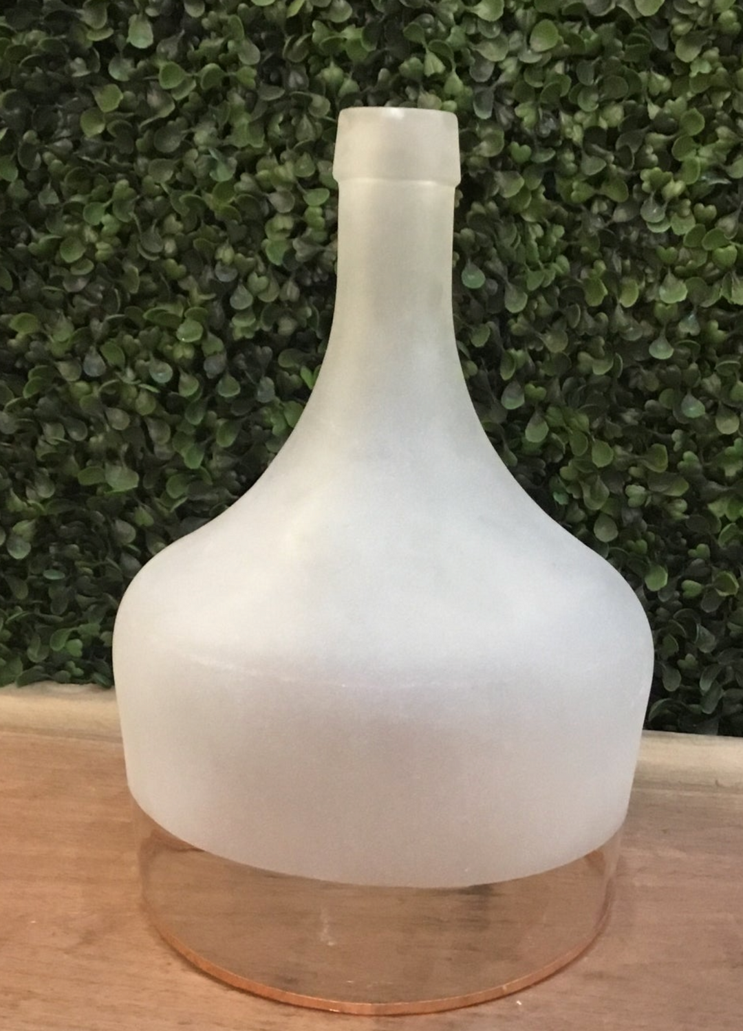 Demijohn Cloche Small (Frosted, Gold Trimmed)