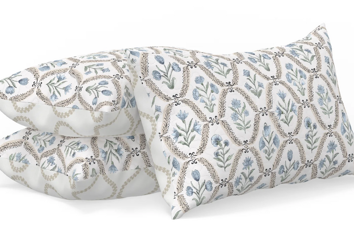 Charlotte White/Blue King Quilt And Shams