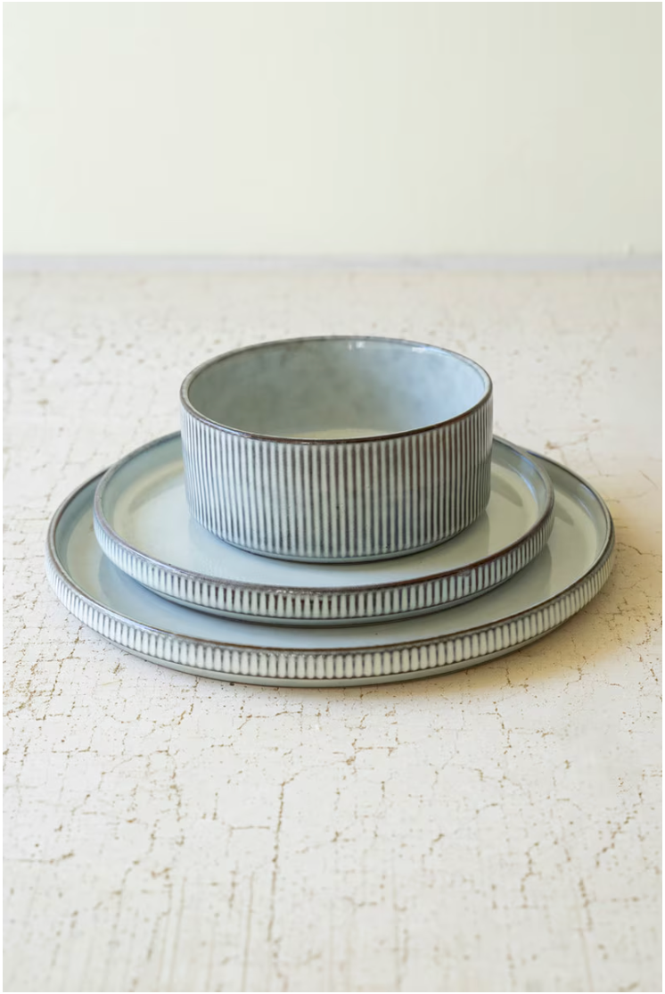 Glacier Dining Collection