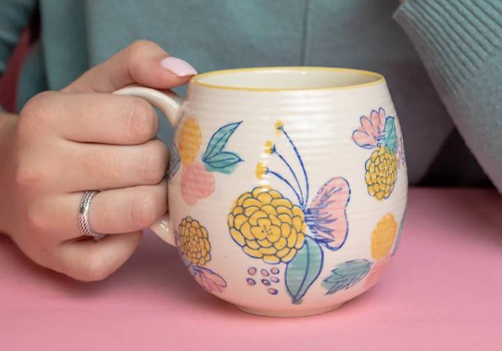 Sweet Grace Blush Floral Mug Candle