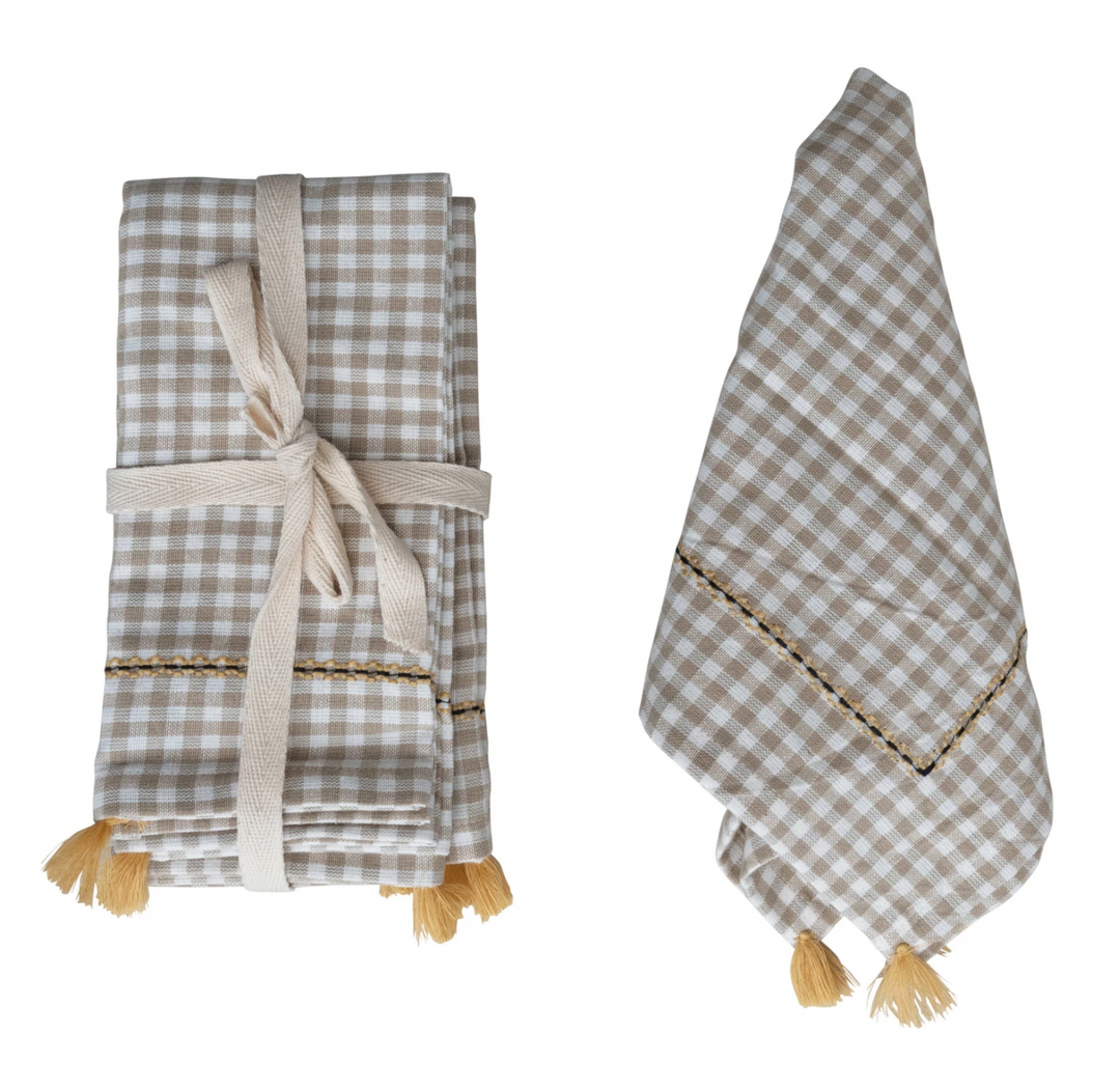 Set of 4 Cotton Napkins w/ Embroidery & Mustard Color Tassels