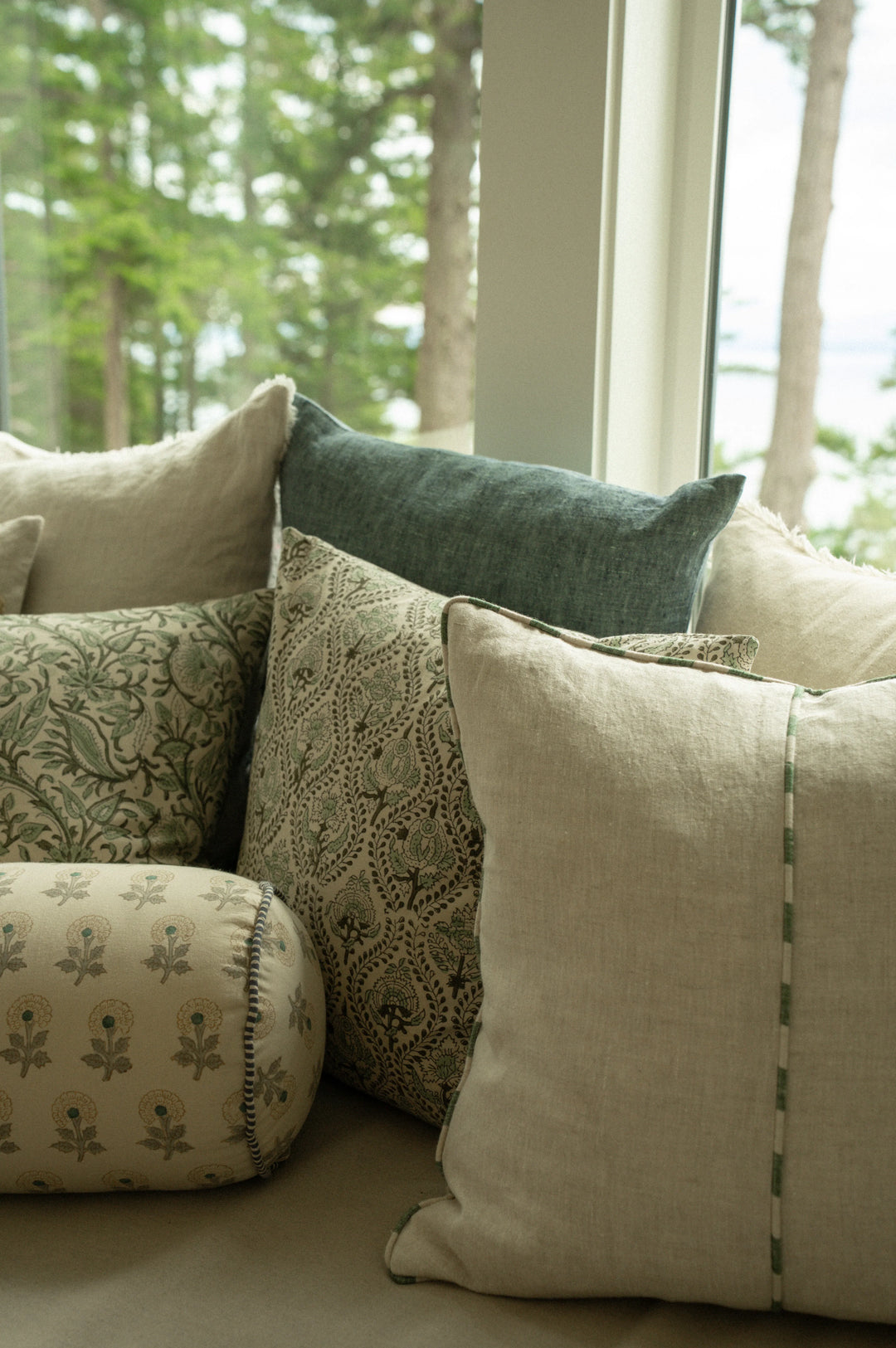 PILLOWS