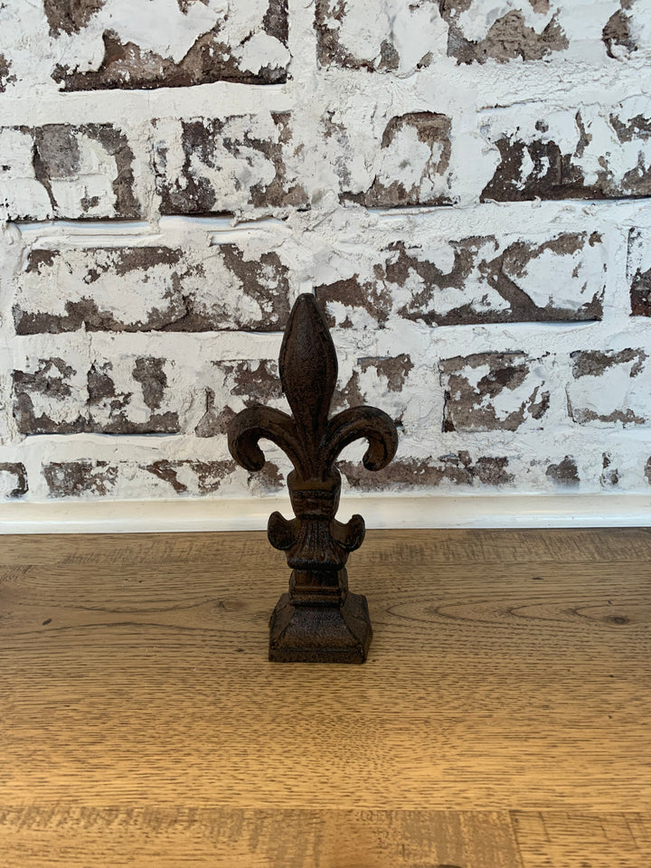 Vintage Iron Fleur De Lis