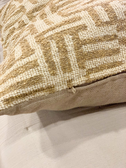 Textured Aztec Bed Scarf