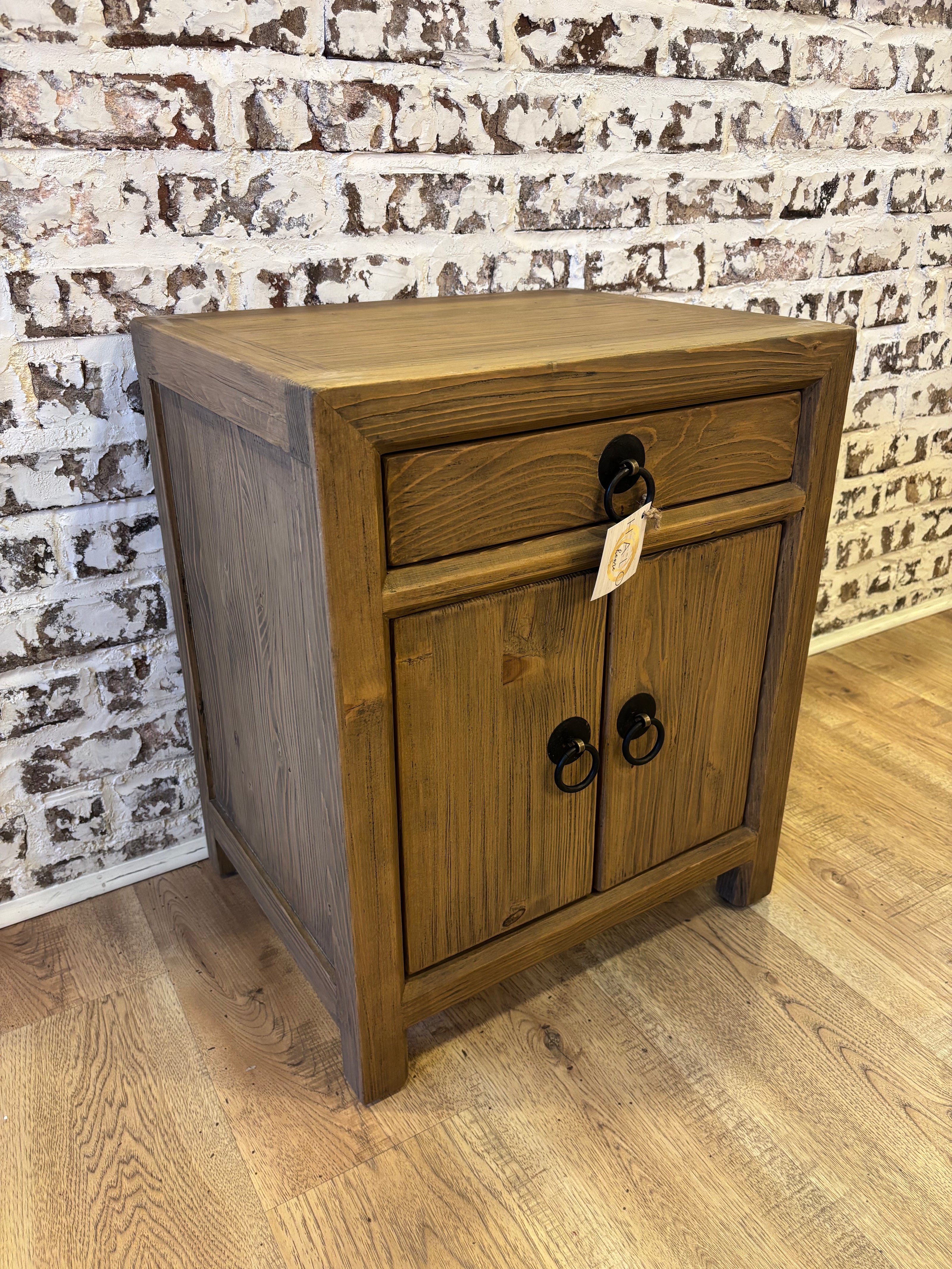 One Drawer End Cabinet