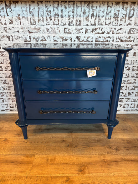 Corolla Chest