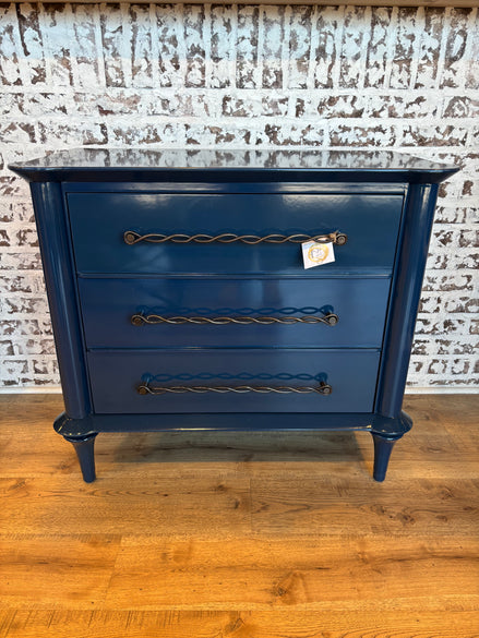 Corolla Chest