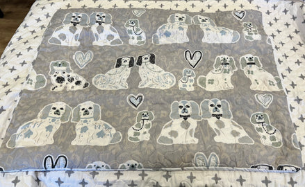 Foo Dogs Grey Quilt Set