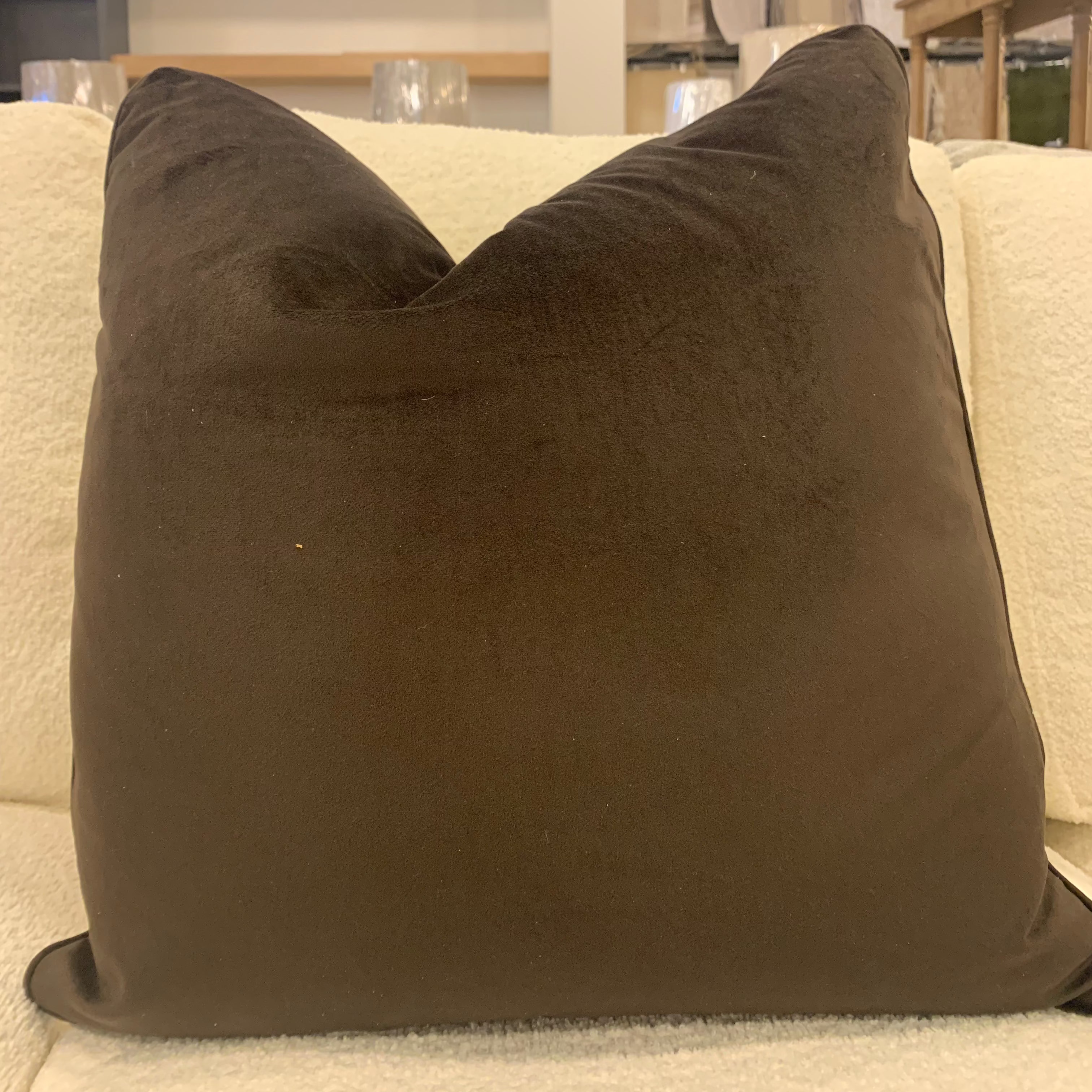 Pillow Ava