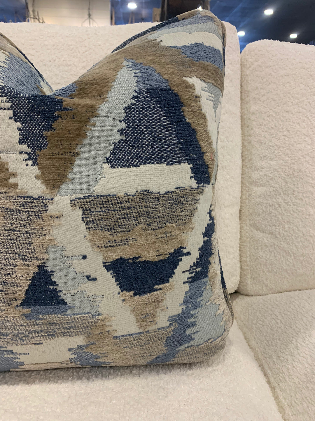 Pillow Alexis