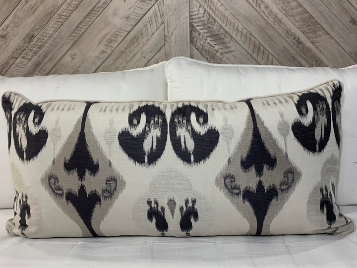 Pillow Rowan