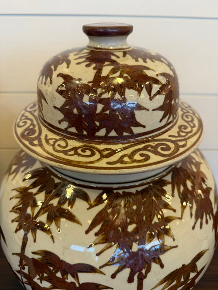 Jingdezhen Shunan Temple Jar