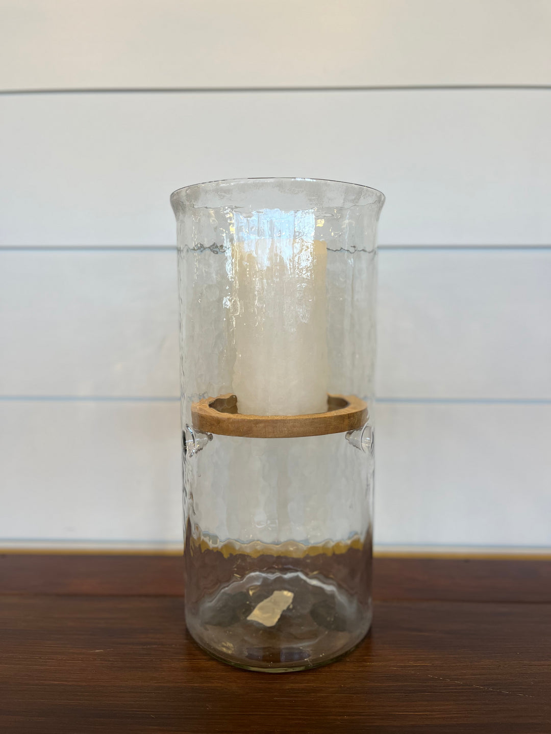 15" Hurricane with Floating Shelf