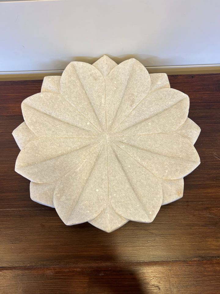 Marble Lotus Flower Snack Tray