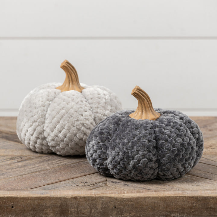 6" FUZZY PUMPKINS