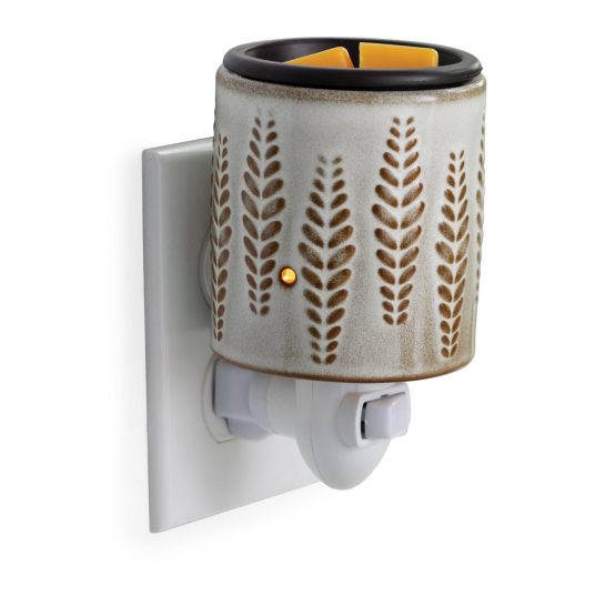 Fragrance Warmer with Silicone Dish Wheat & Ivory Pluggable