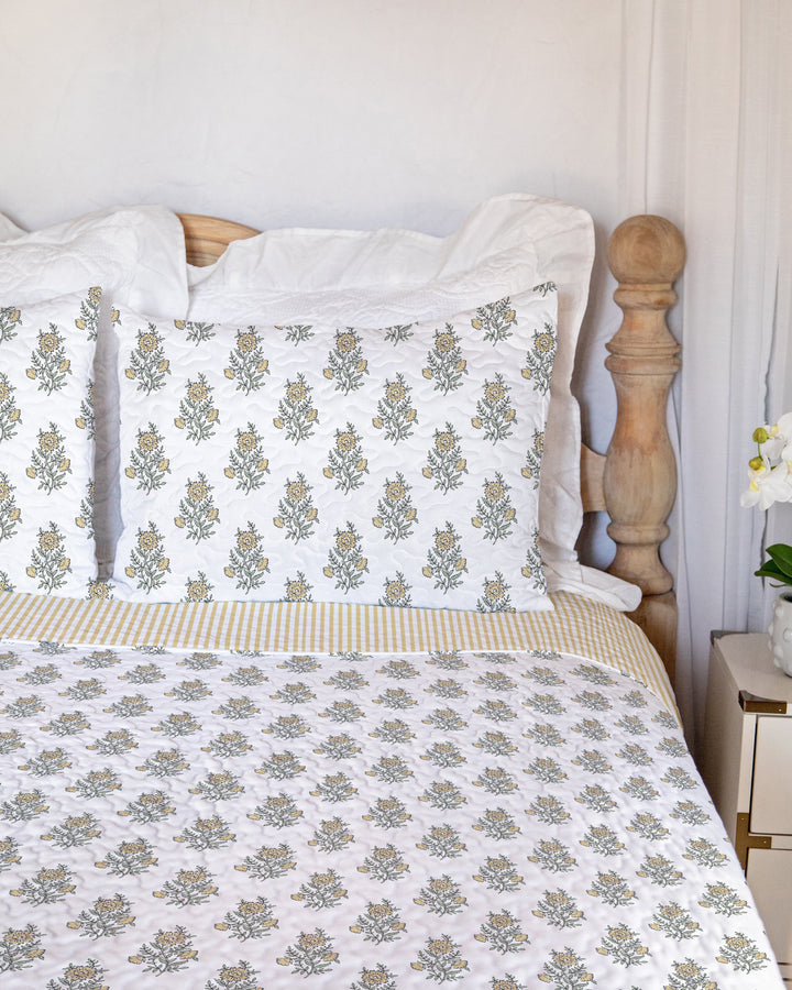 Claire Yellow Quilt Set