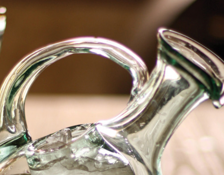 Wine Decanter Tilted Clear w/ Ice Pocket