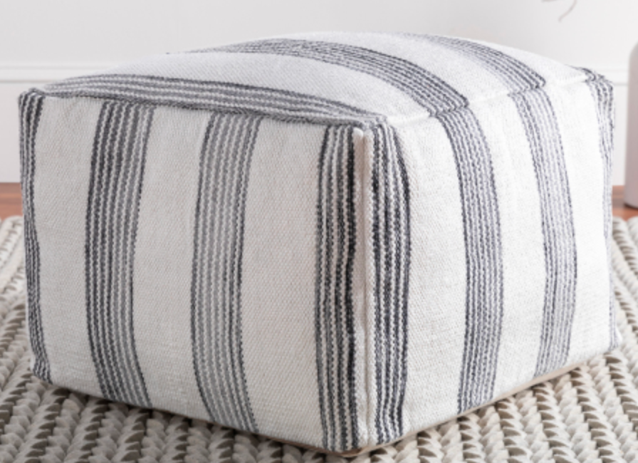 Egan Pouf SUR