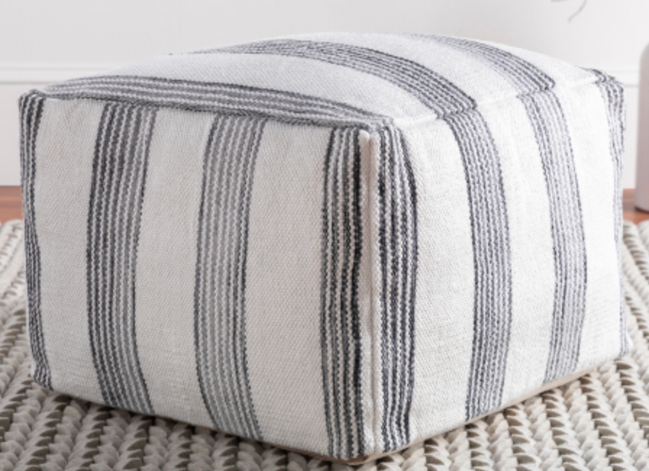 Egan Pouf SUR
