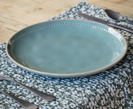 Isa Dining Collection