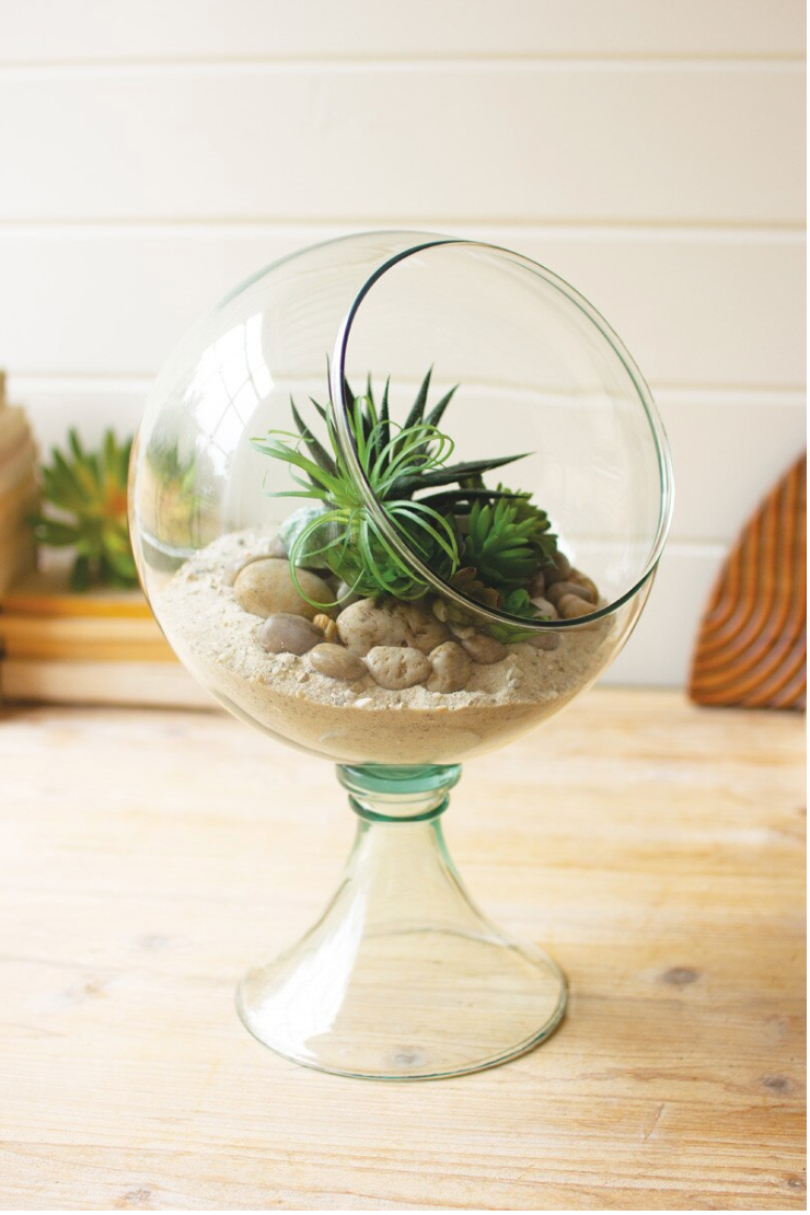 Round Glass Display