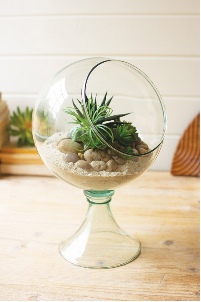 Round Glass Display
