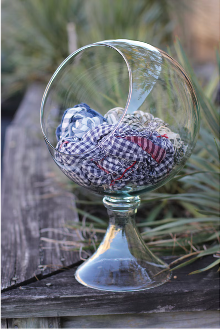 Round Glass Display