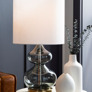 Villa Accent Table Lamp