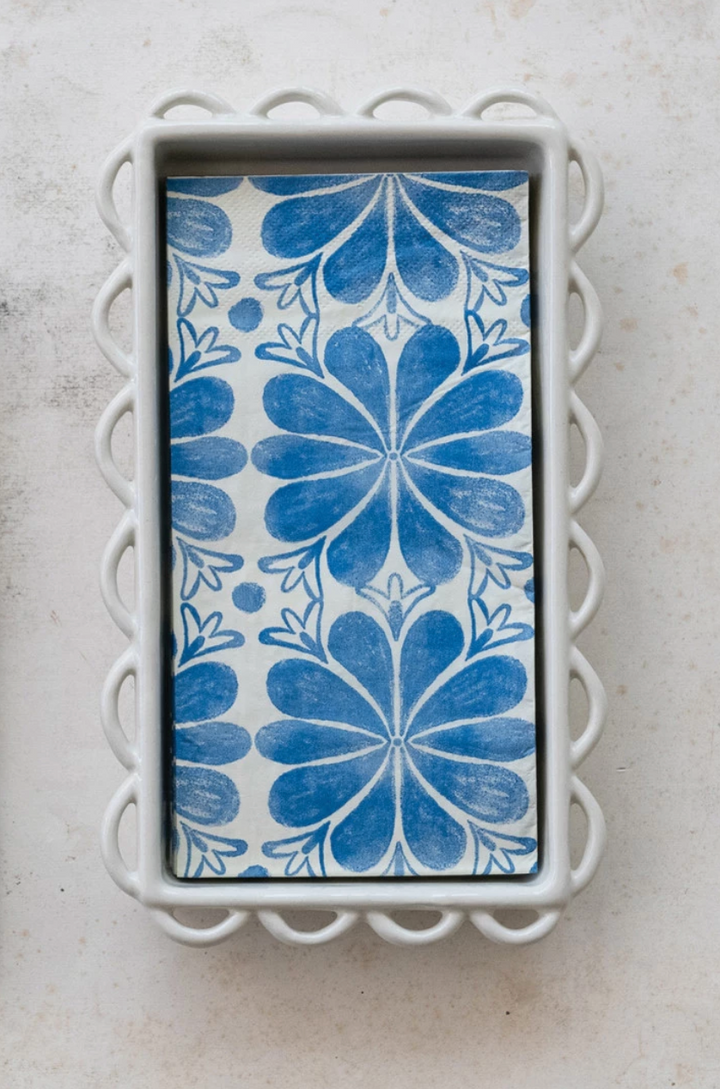Decorative Scalloped Napkin Holder