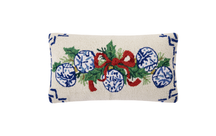 Chinoiserie Ornaments Hook Pillow