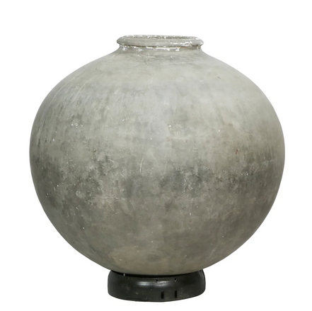 Mud Pot w/ Base