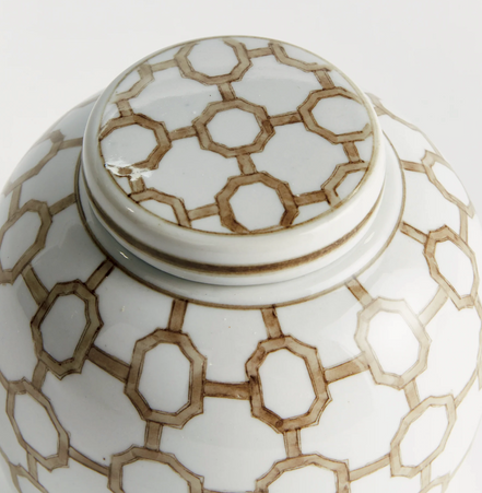 Sheng Link Lidded Jar