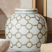 Sheng Link Lidded Jar