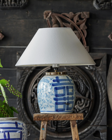 Wedding Pot Table Lamp