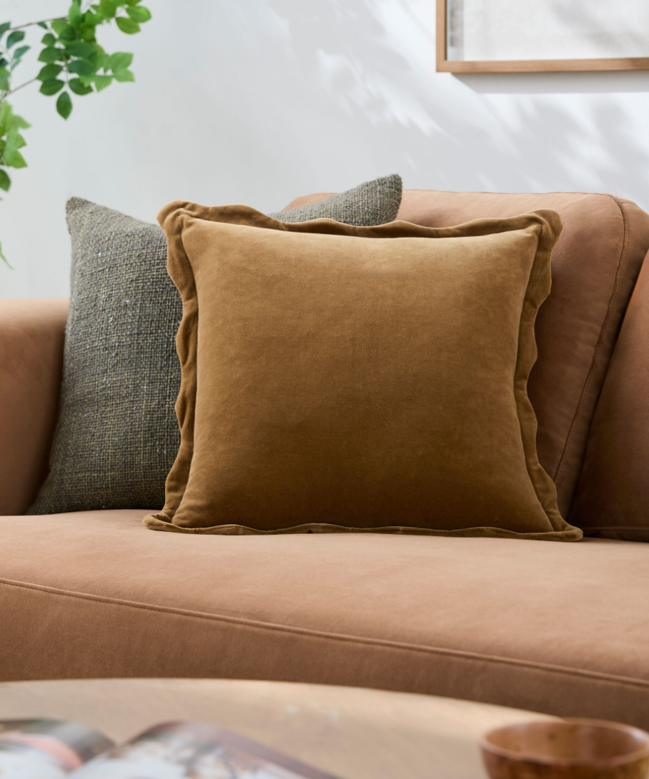 Rosette Scallop Pillow