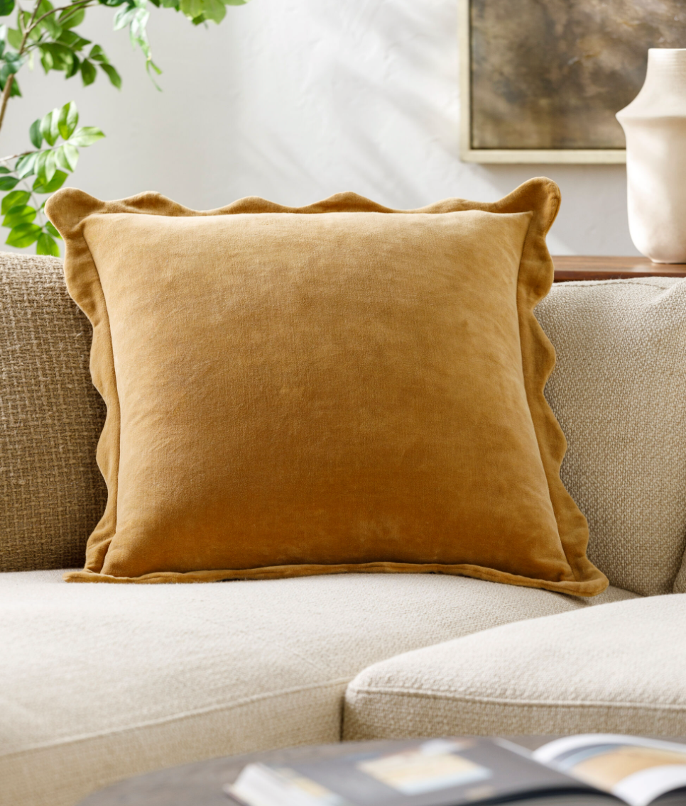 Rosette Scallop Pillow