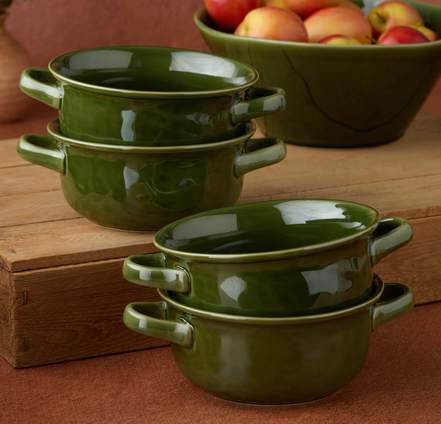 Verde Dinnerware Collection