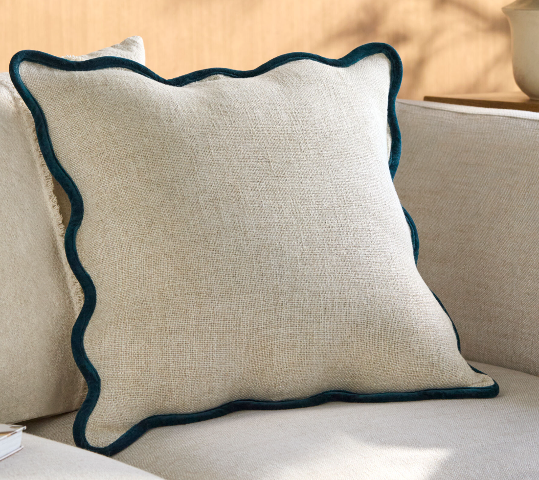 Calista Pillow