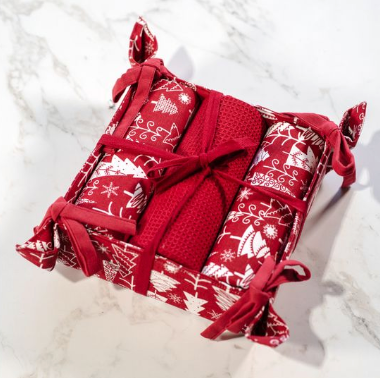 3 Piece Red Christmas Tree Kitchen Towel Set