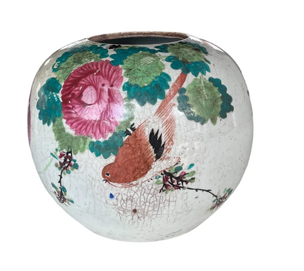 The Imperial Garden Chinese Pot