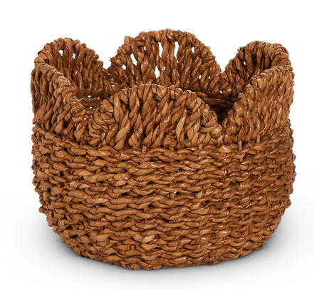 Woven Scalloped Baskets