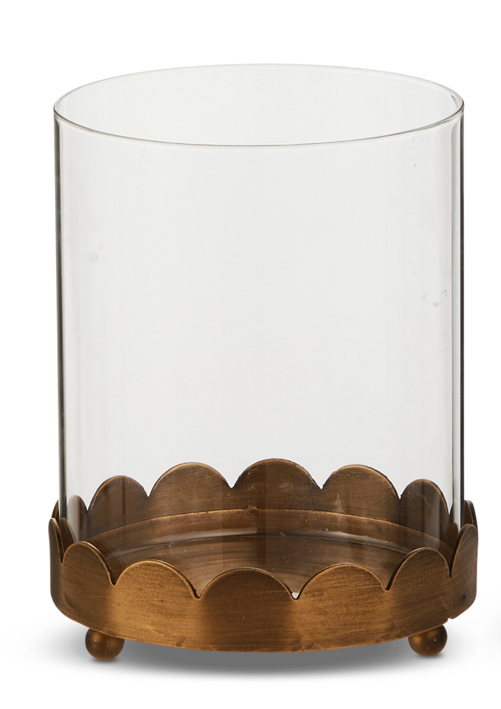 Gold Scalloped Trim Hurricane