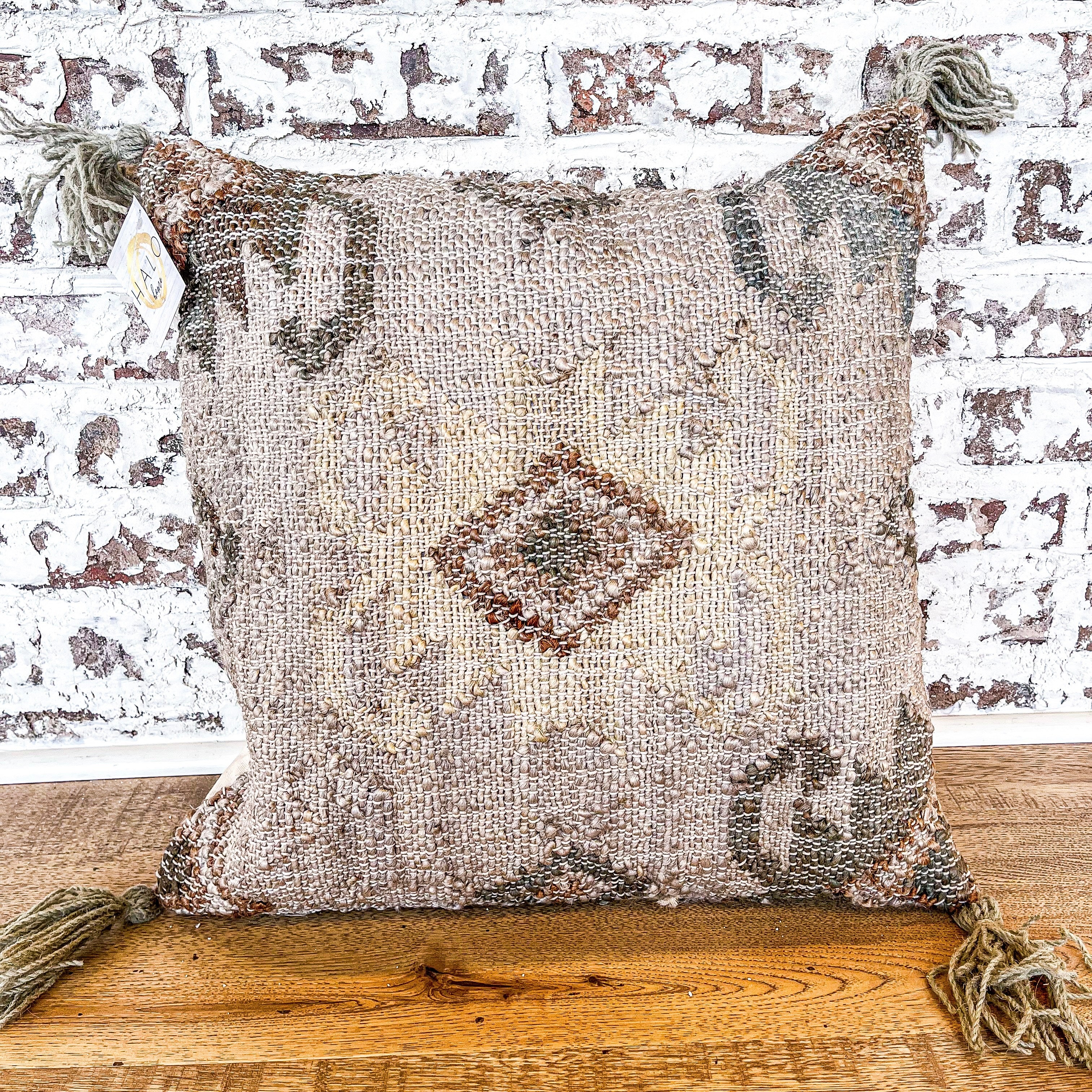 Light Lenora Pillow