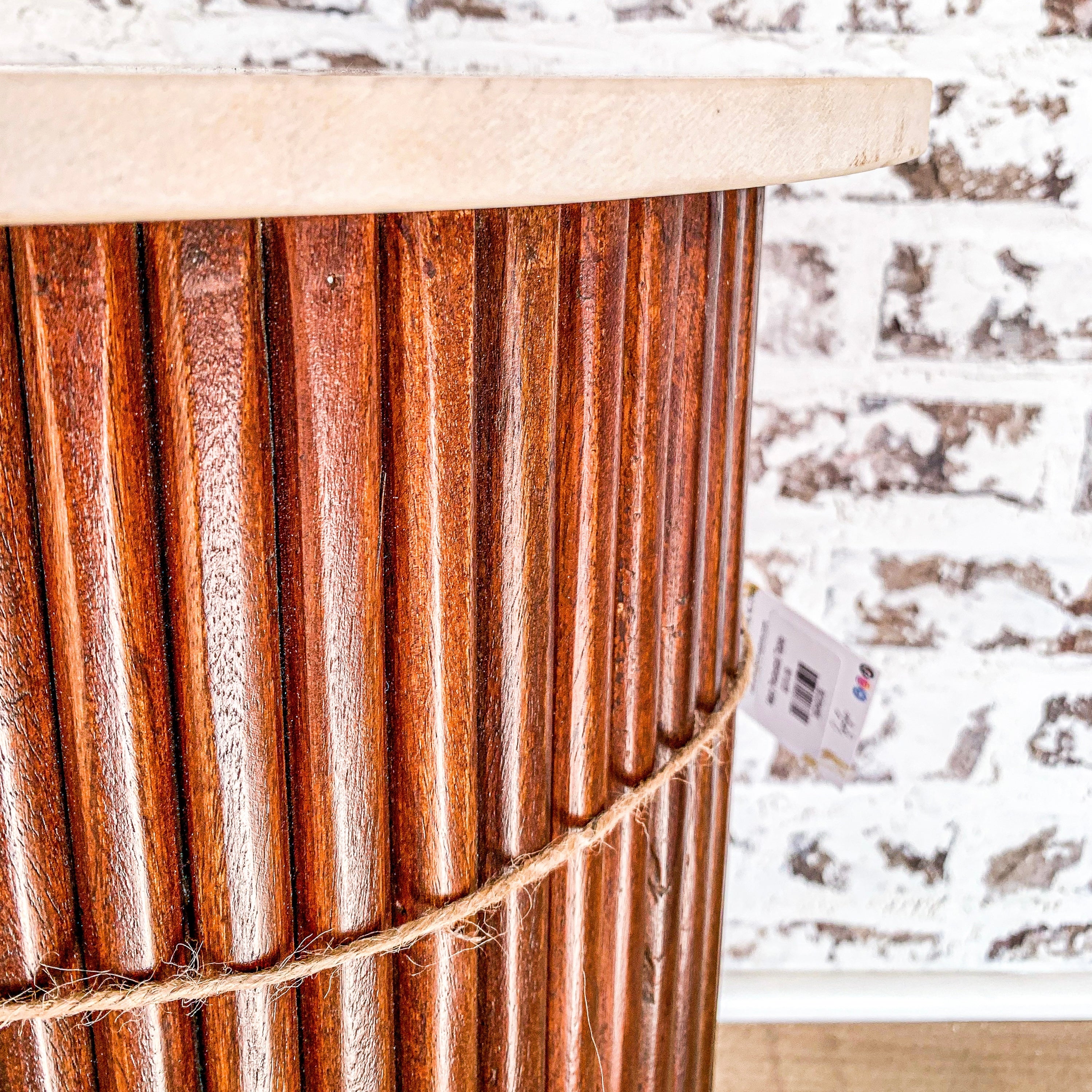 Metz Pedestal Table