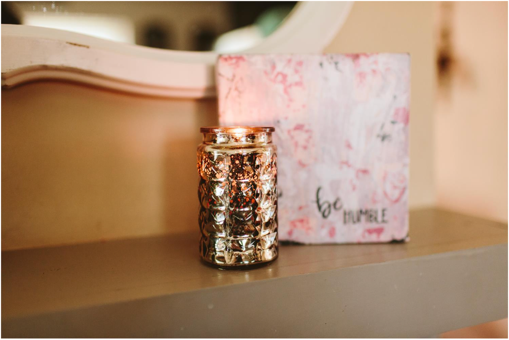 Candle Sweet Grace Small Silver And Gold Jar