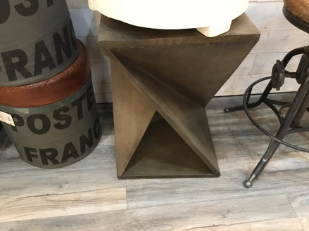Side Table Z Shaped Mushroom