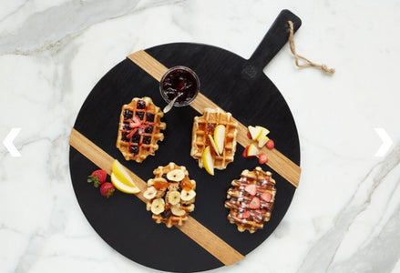 Charcuterie Board Black Round Medium